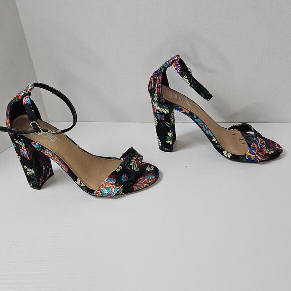 Brash Black Metallic Floral Brocade Print Open Toe Sandal Chunky Heal Size 6.5 - Picture 2 of 6
